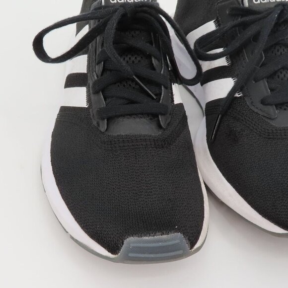 Adidas Women 8.5 Swift Run FY2134 Black White Running Shoes Sneakers Athletic - Picture 3 of 16
